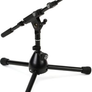 Low profile short microphone stand hire for kick drum